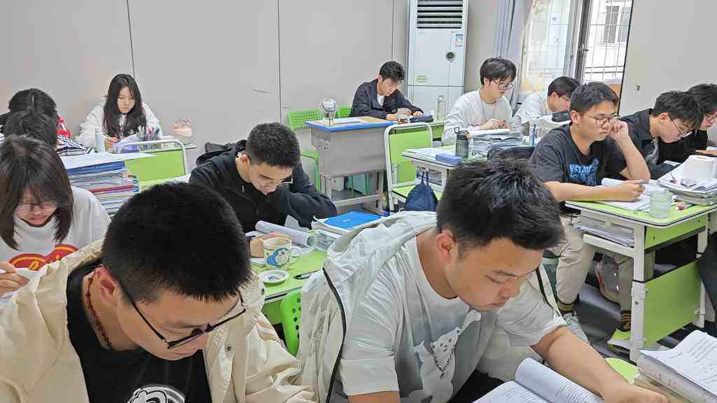 武汉高考复读学校哪家好,武汉高考复读学校