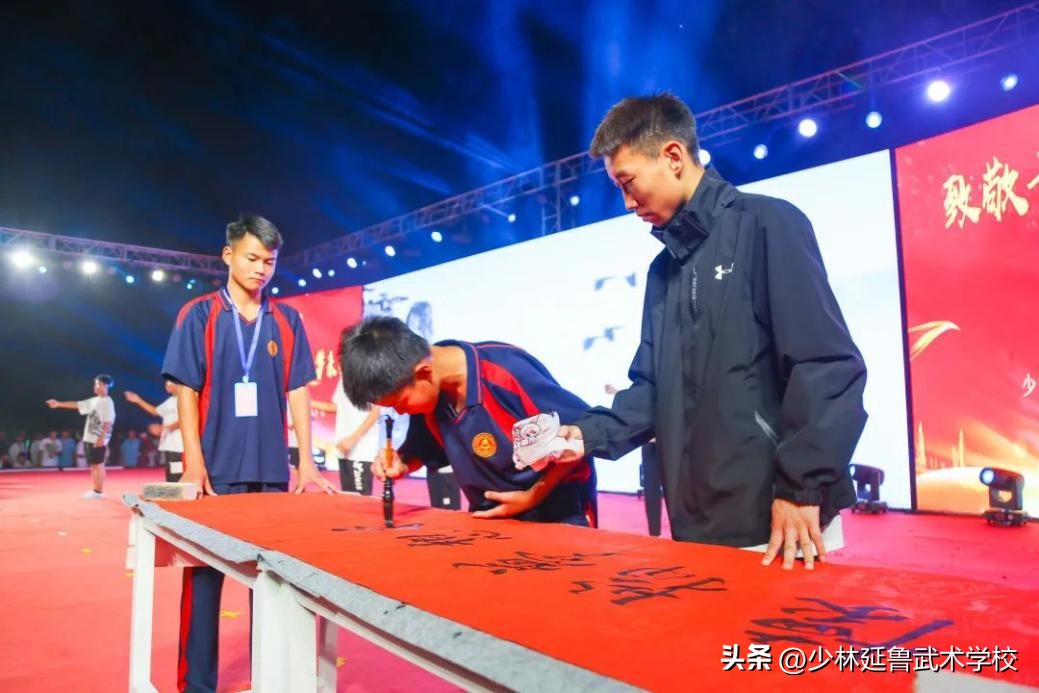 鑷存暚闈掓槬绛戞ⅵ鏈潵涓婚鍥㈡棩娲诲姩,鑷存暚闈掓槬鑺傜洰