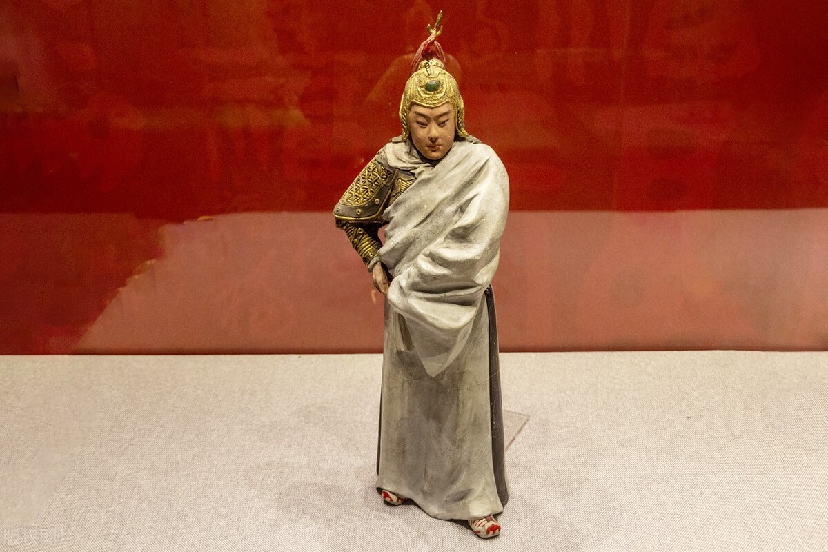 岳飞在宋朝哪个时期,历史上的岳飞和秦桧到底怎么样