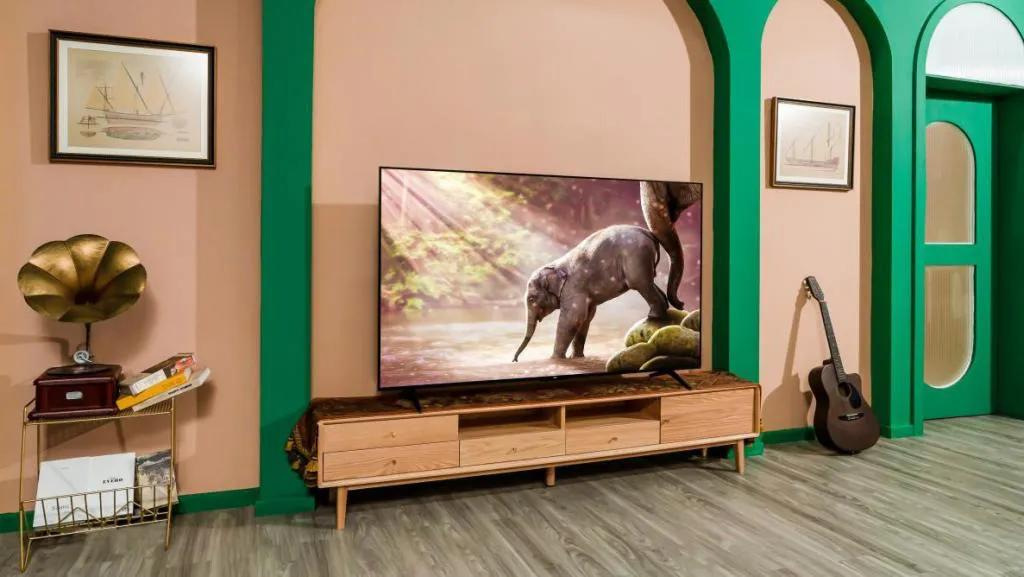 百级背光分区电视机新选择，TCLV8G真性价比之选，没套路