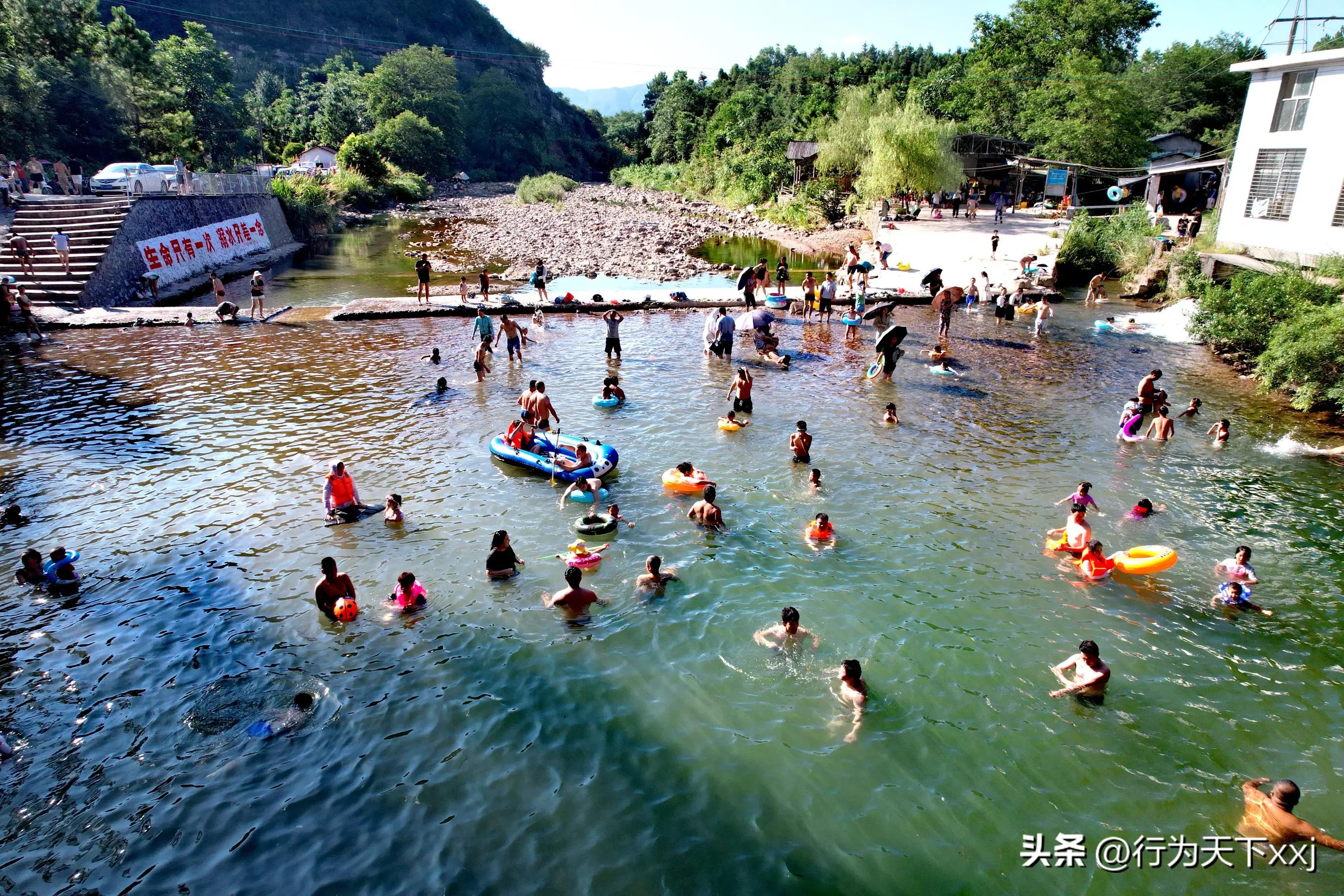 避暑天堂惹人醉完整版,避暑胜地康养天堂