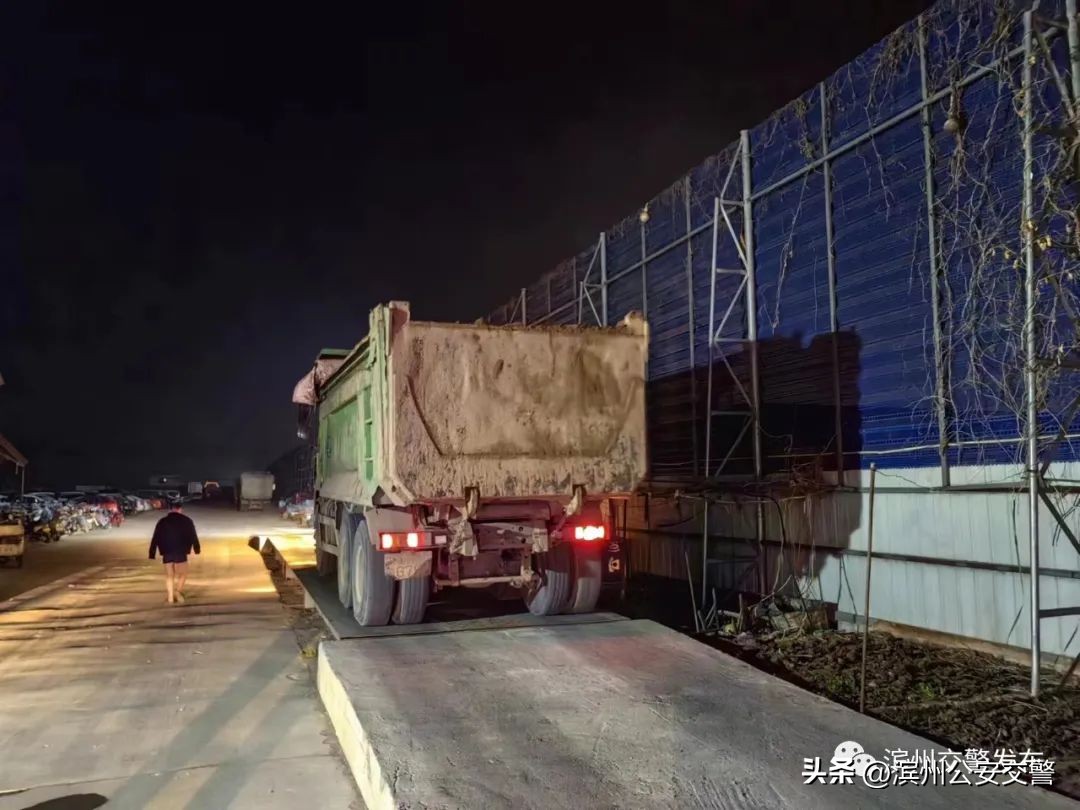 超载罚款1000扣6分管多久,超载罚款200扣一分是超载多少范围