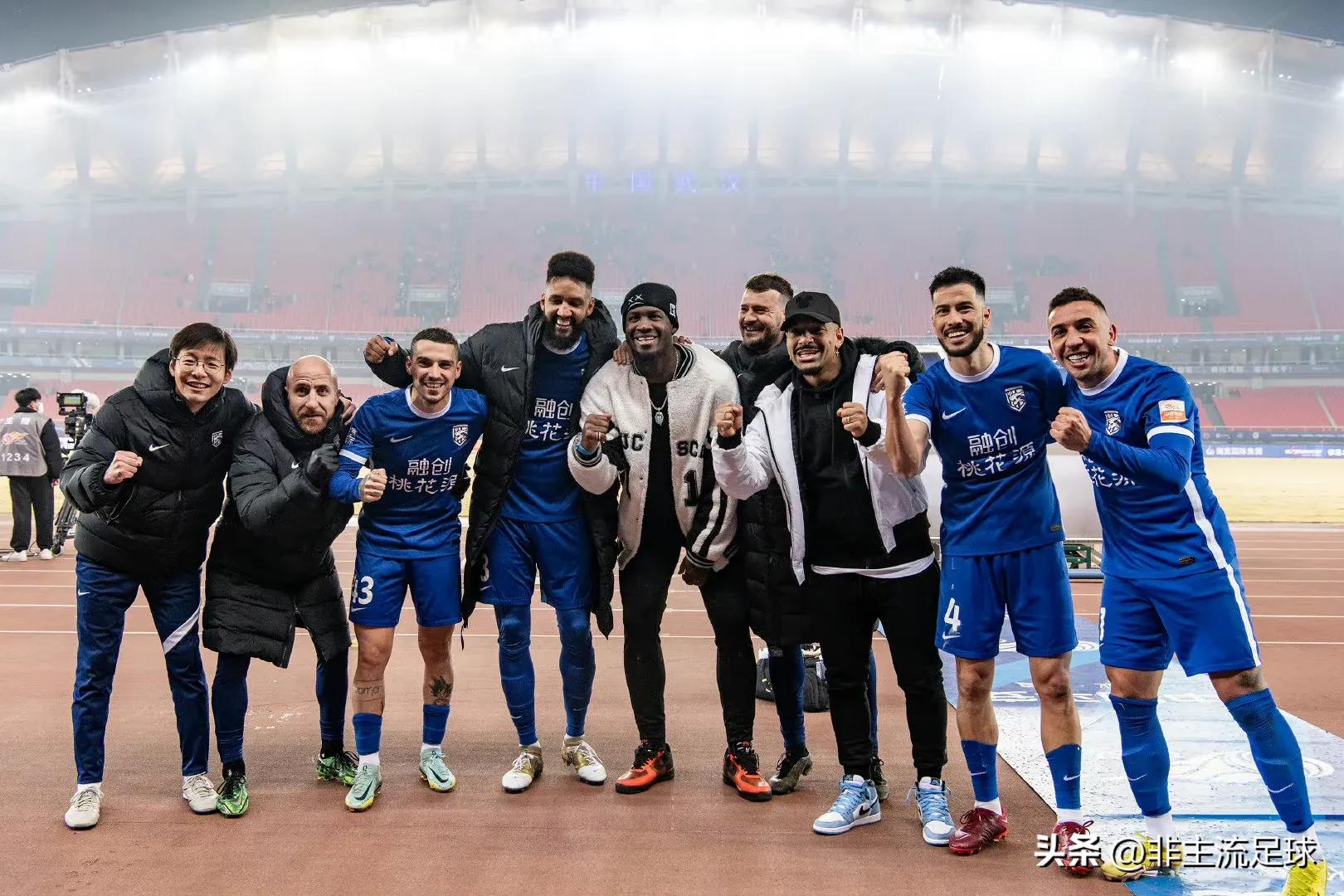 武汉三镇创中国凯泽斯劳滕奇迹,凯泽斯劳滕奇迹武汉