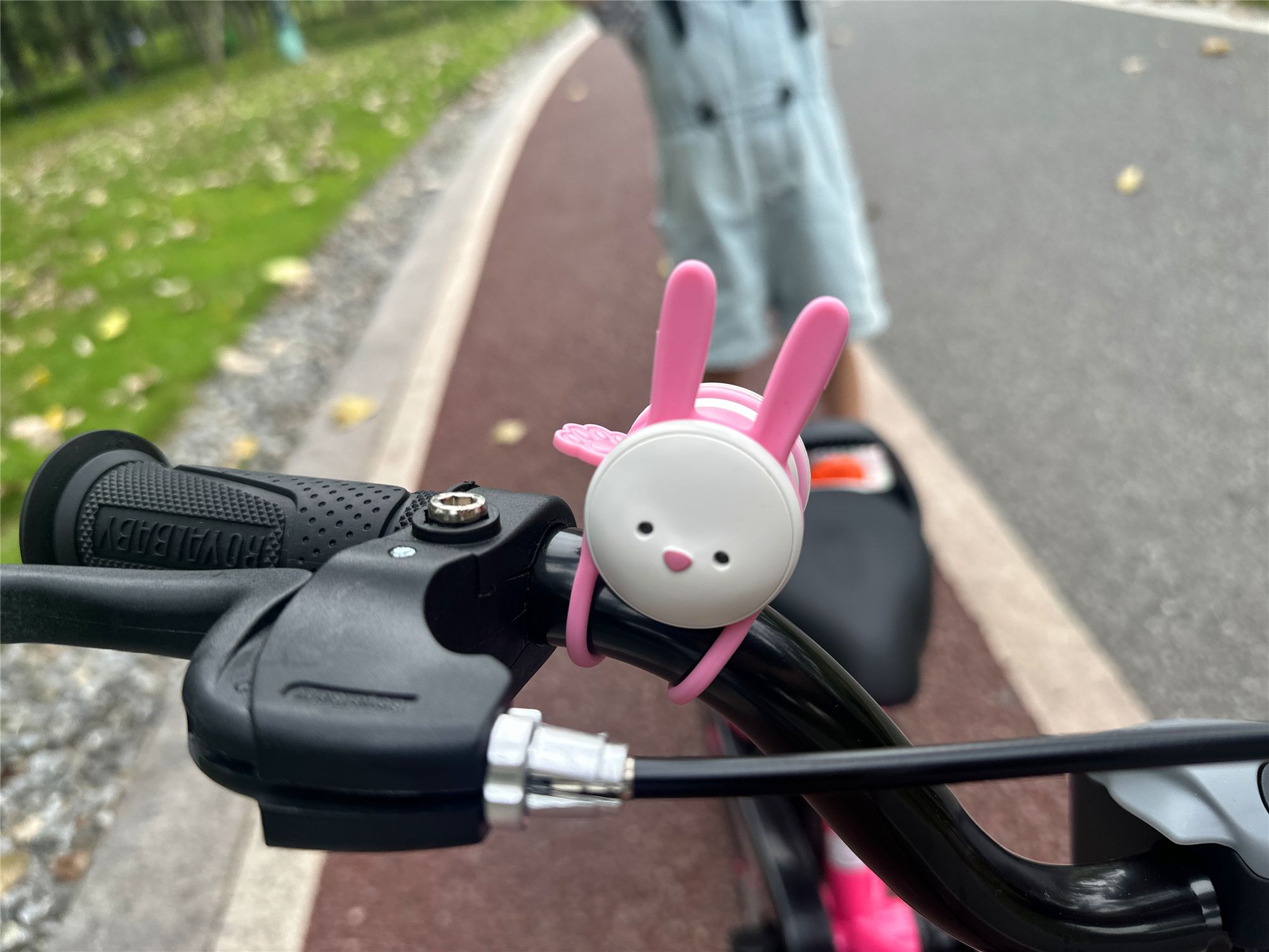 优贝小孩自行车,优贝ez二合一自行车广告