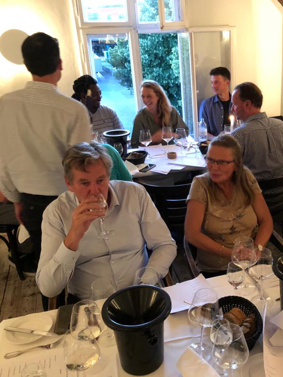 张裕葡萄酒推广,张裕葡萄酒拿金奖