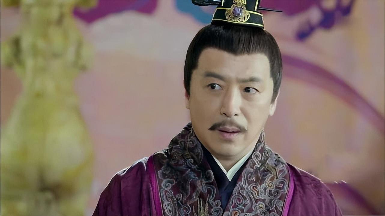 郑伯克杀了段于鄢,郑伯克段于鄢是捧杀吗