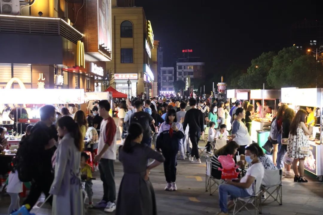 买现铺返租的陷阱,现铺即买即交付