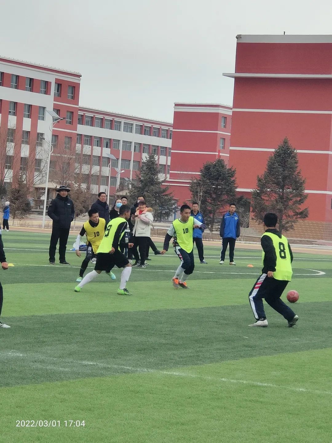 兰州市校园足球联赛高中,新区高级中学足球比赛