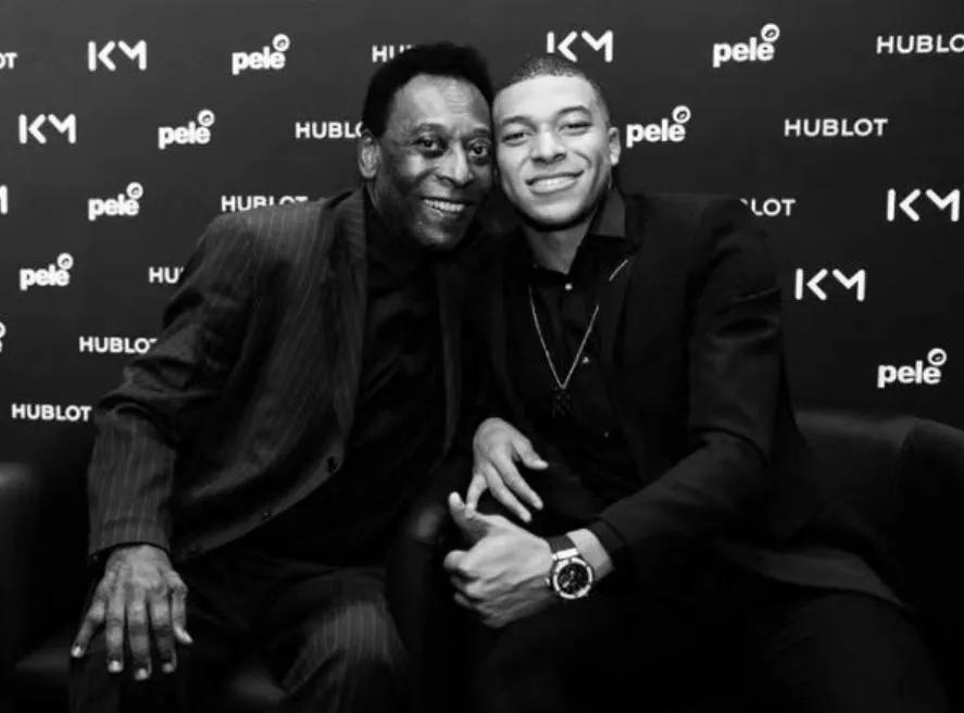 传奇巨星马拉多纳去世,埃德松阿兰特斯多纳西门托