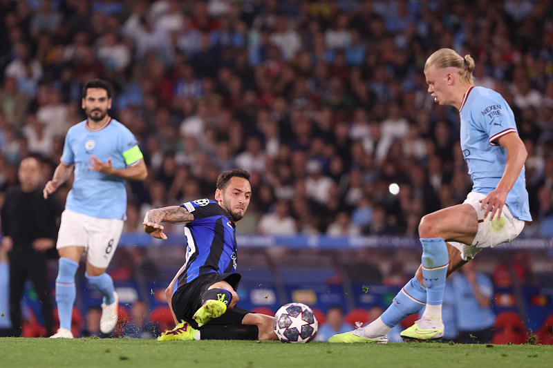 曼城三冠王哈兰德,曼城三冠王后哈兰德身价