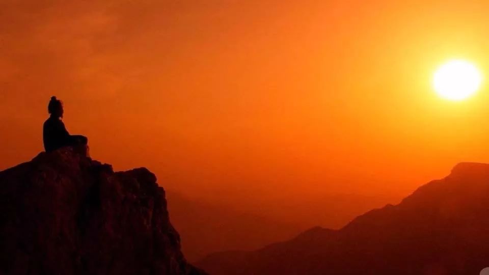 其实人一直都在吸收着高维能量,高手从高维空间吸收能量