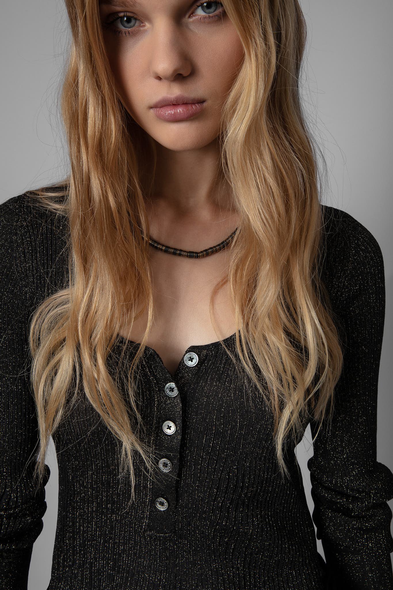 摆脱束缚释放自己,摆脱束缚穿出自我潮流男士之选