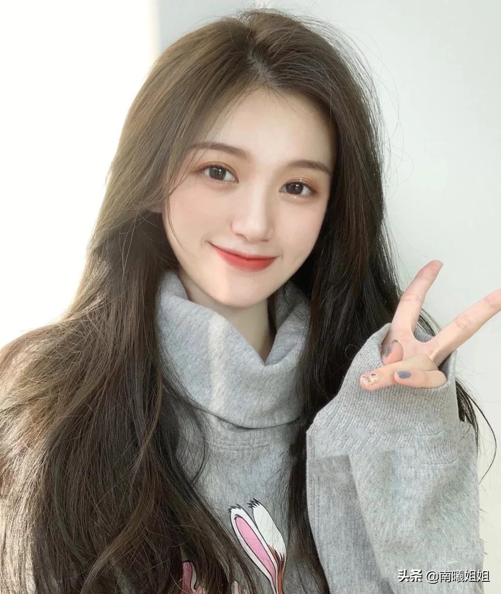 葡萄红适合换什么发色,适合秋冬的发色葡萄酒红