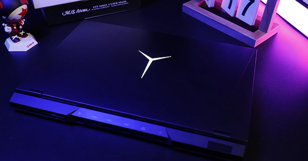 小新520智能投影仪七夕,小新520投影仪赏月