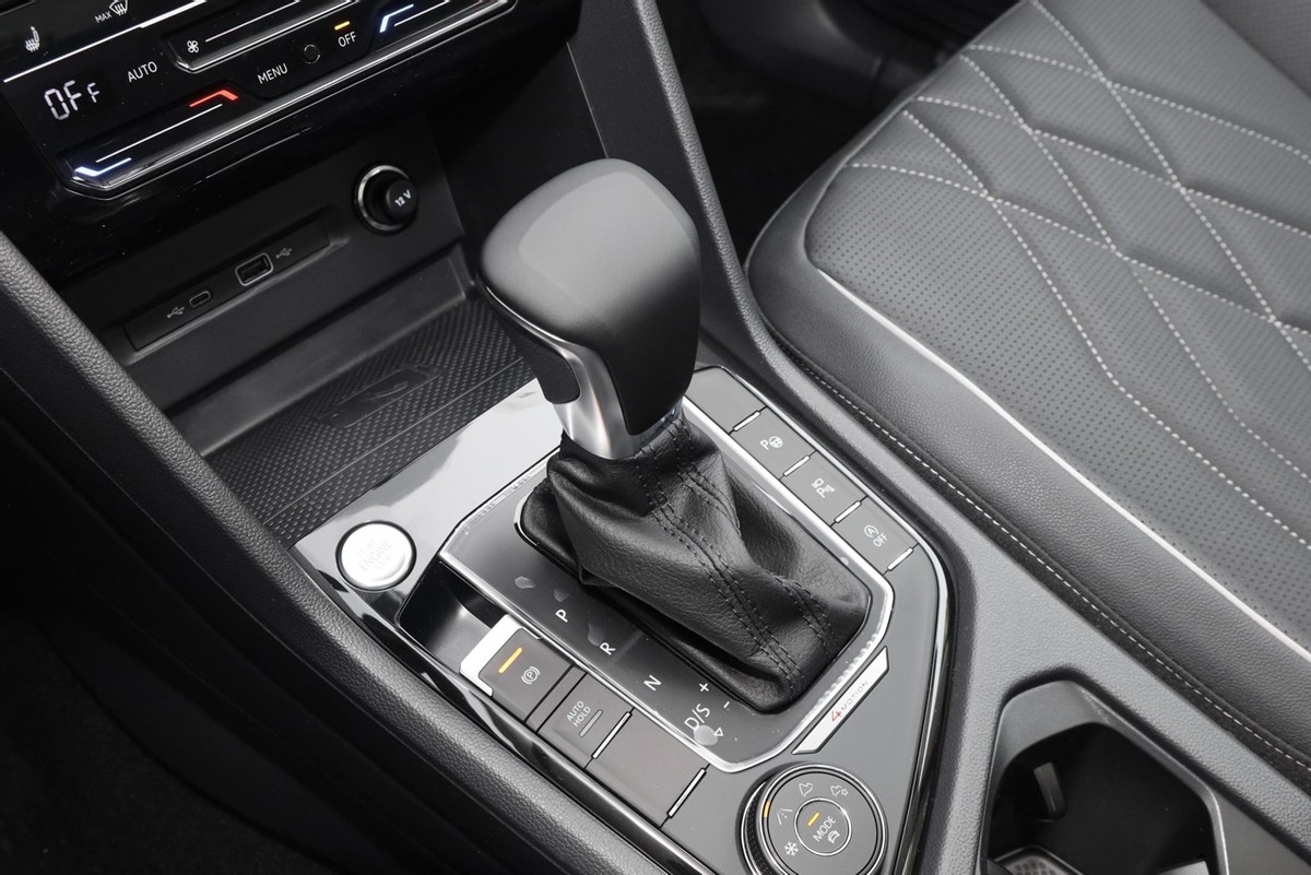 大众途观l2023款330r-line越享版,不要只看价格要的是效果