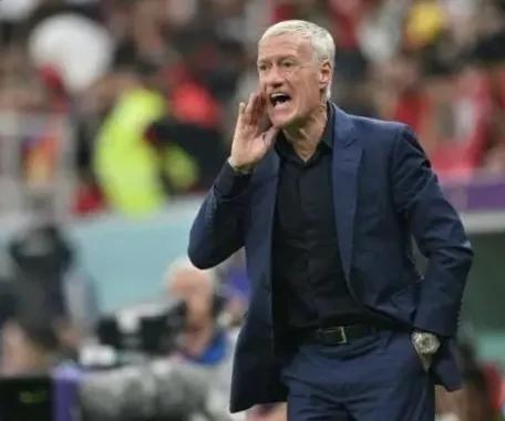 阿根廷队世界杯点球大战,阿根廷世界杯捧杯时刻