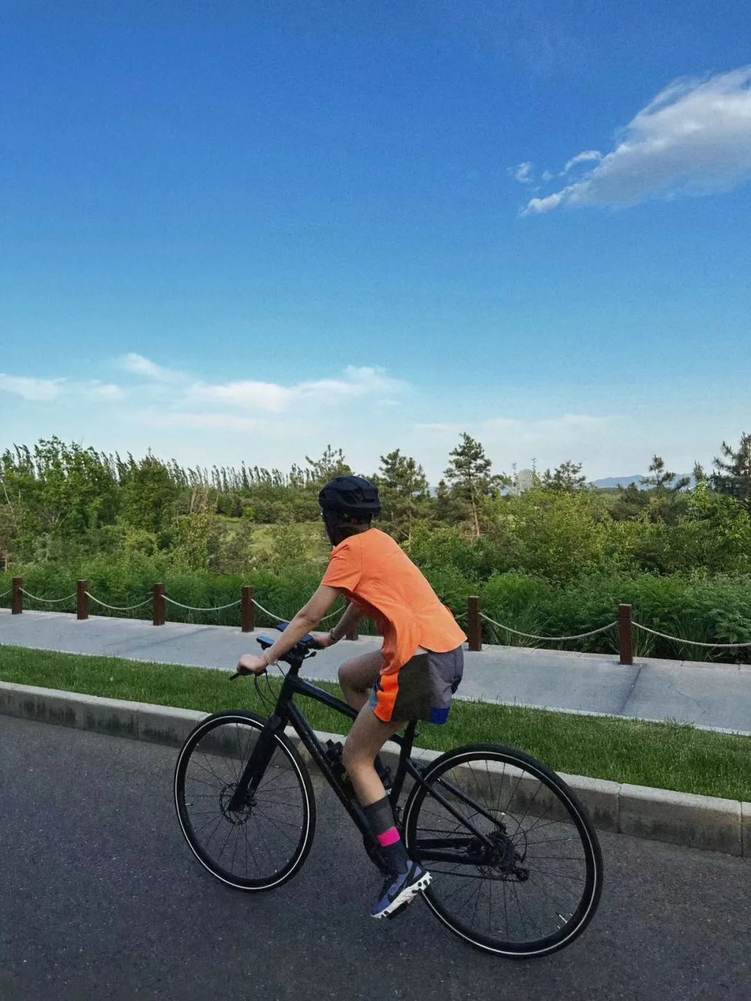 让骑行成为一种探险,骑行中的旷野