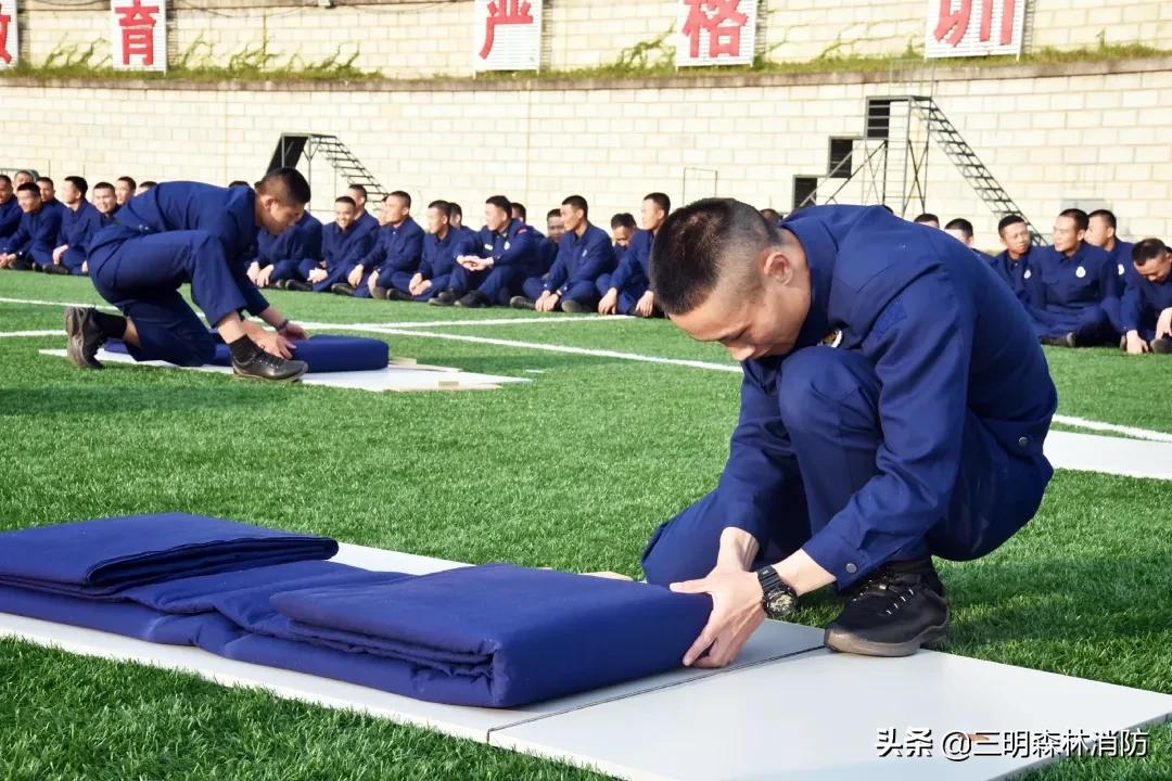 军队叠被子比赛活动方案,部队叠被子比赛目的