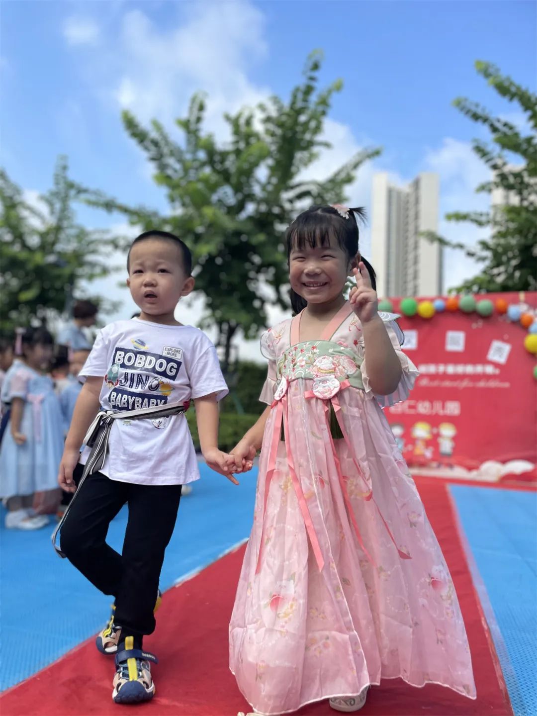 心怀皓月，致敬师恩，百仁幼儿园中秋节教师节双节主题系列活动