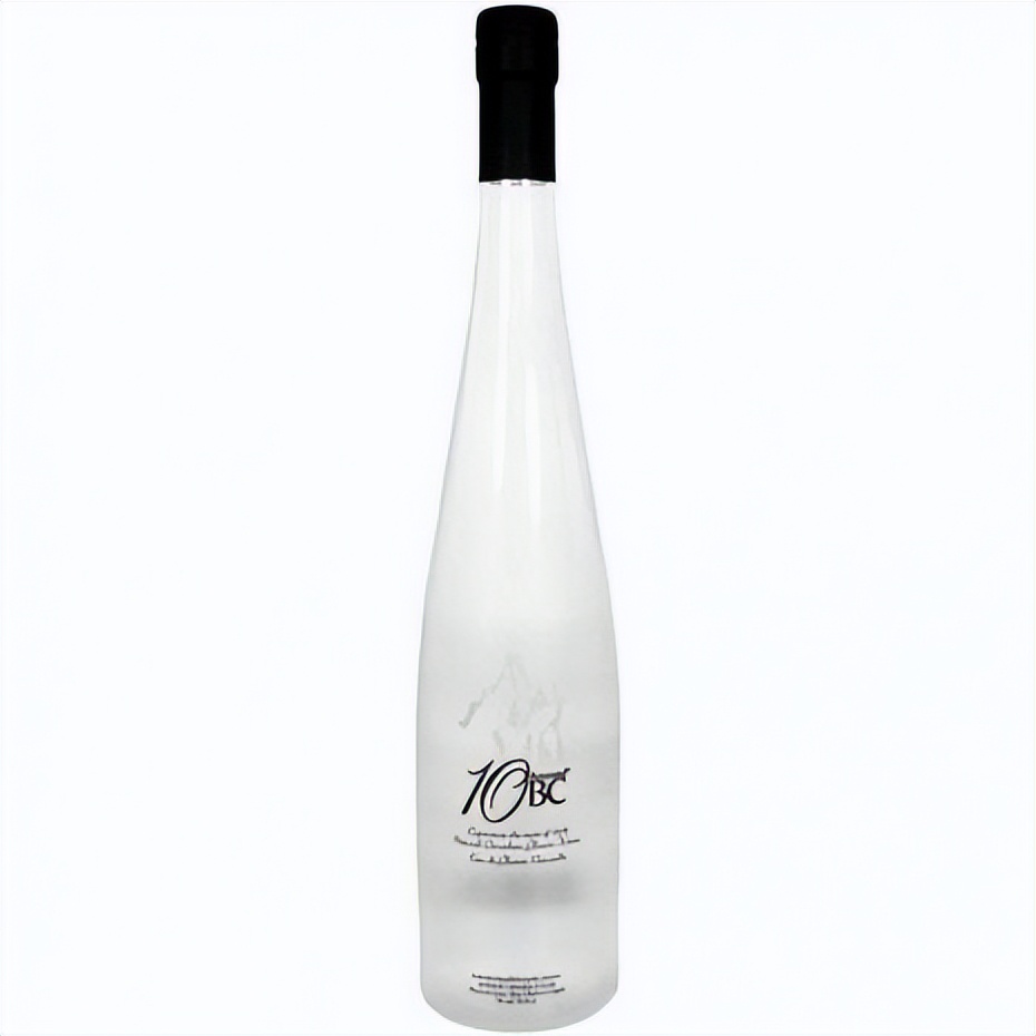 一瓶比奥迪A6还贵的矿泉水你见过吗?可能我真的喝不起