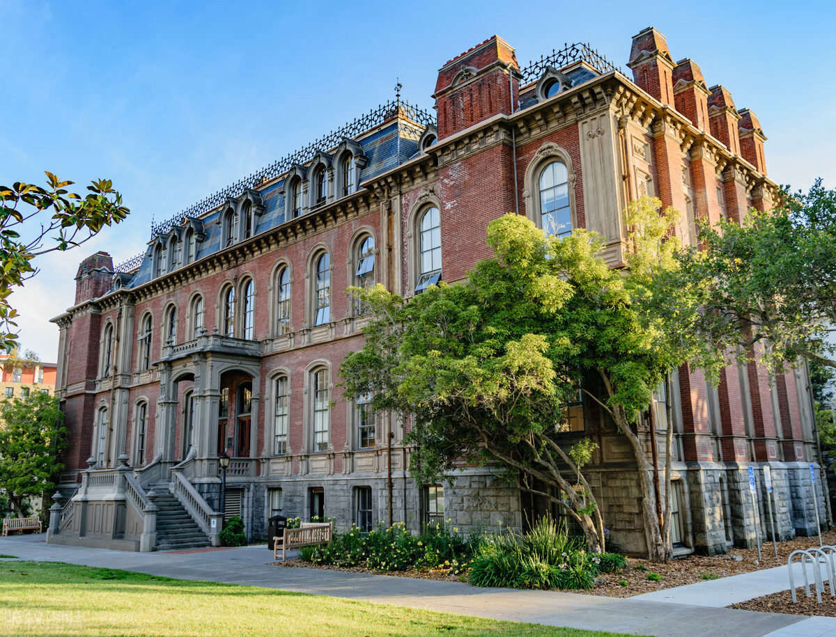 南航a380在美国,美国最好的航空大学