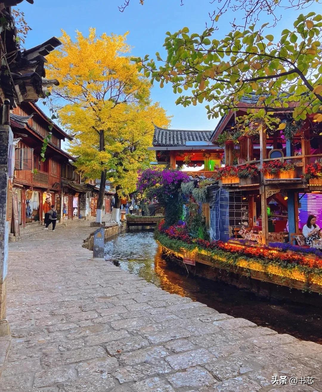 丽江古城的四方街在什么地方,丽江古城四方街