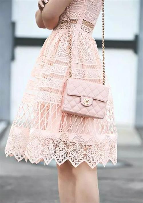 流行的大包包是什么样的,夏季实用大包包有哪些款式