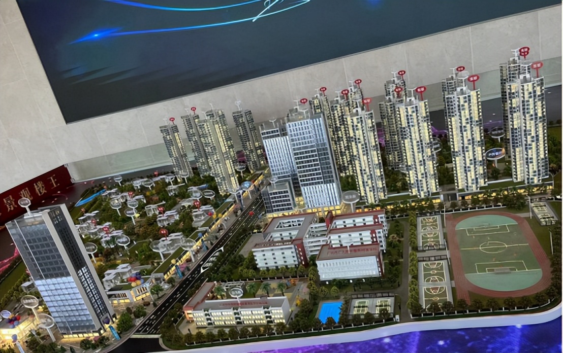 38℃，我在这里打车，没有一辆滴滴愿意来…