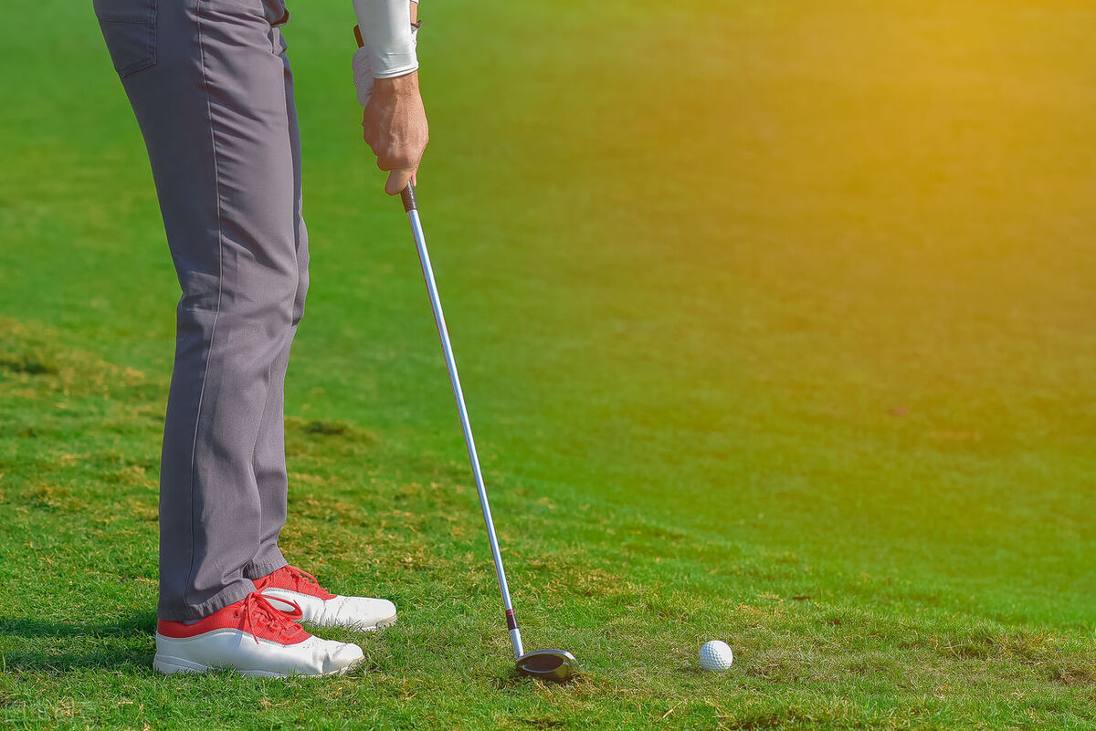 马云购超豪华游艇，刘强东买意大利豪宅，电商大佬为何纷纷离场？