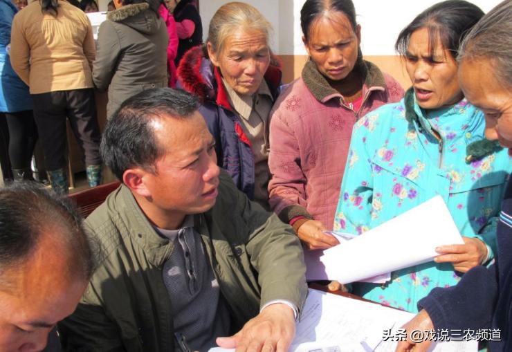 农保62岁死后能领多少钱,新农保20多岁交得交多少年