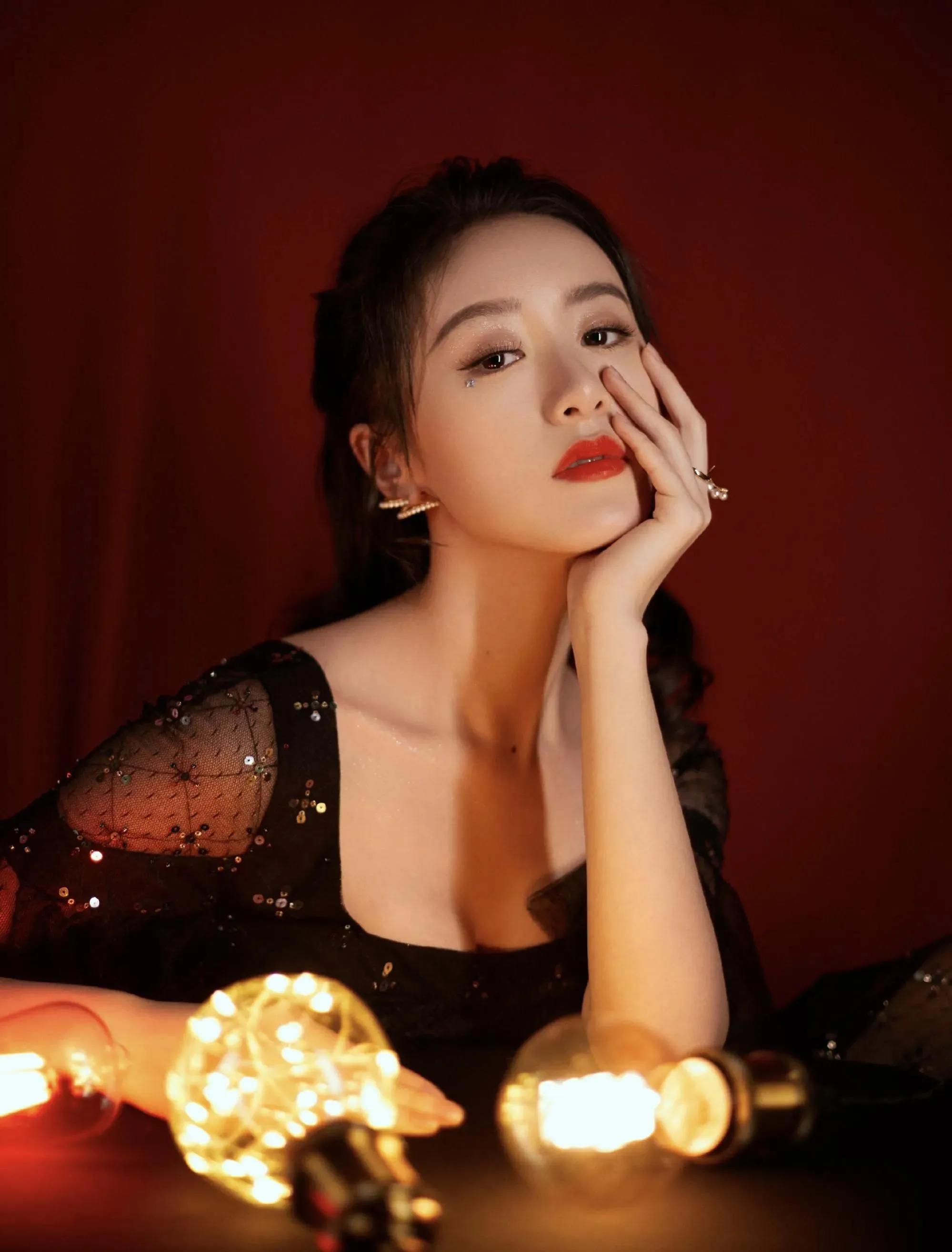 鲜妆辉映桃花红,鲜妆护肤