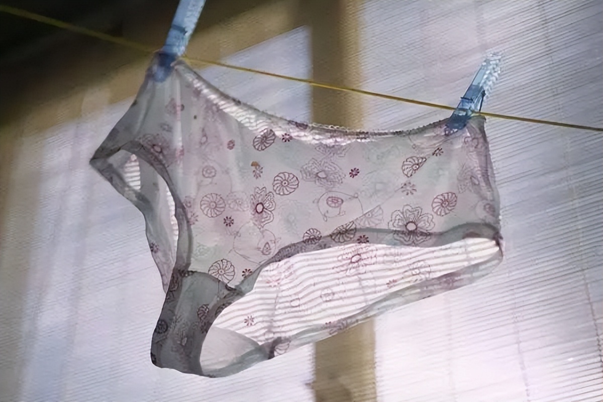 *裤内**几天换一次?