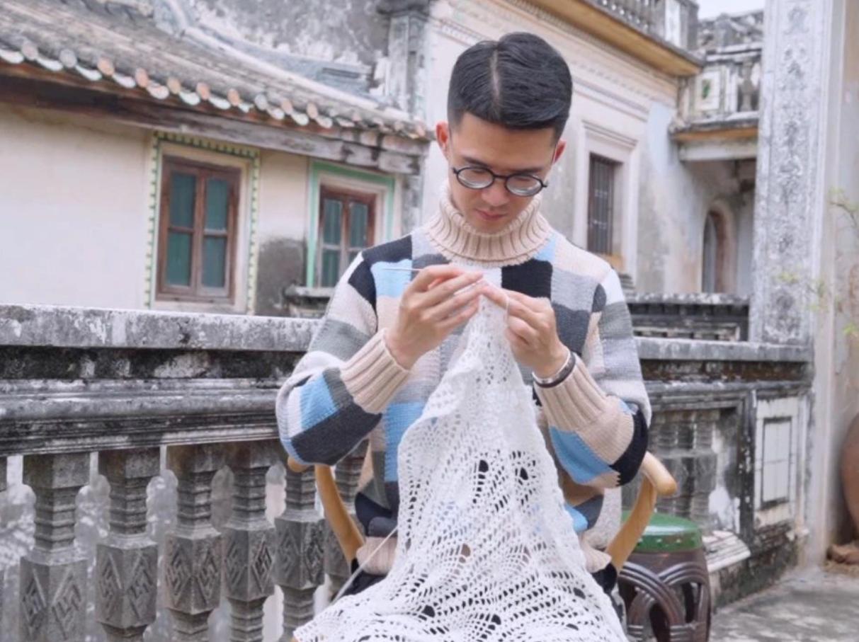 回乡织毛衣年入500万,85后小伙回家织毛衣年入500万