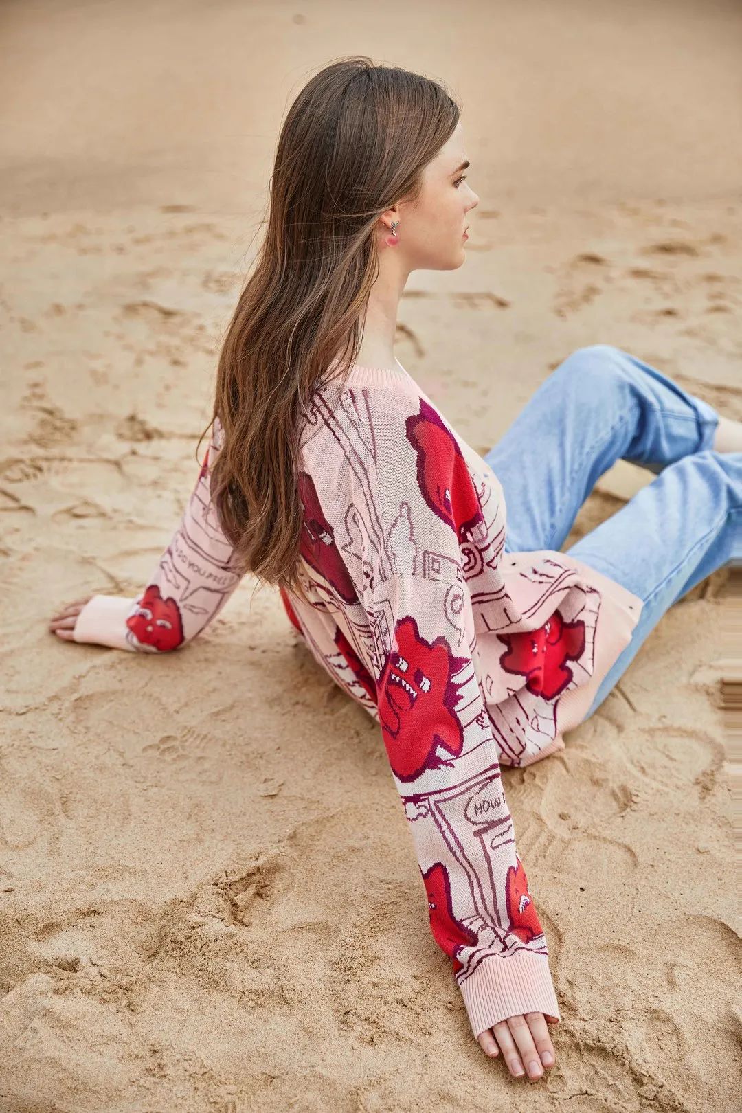 衣品天成羽绒服属于什么档次的,衣品天成魔鬼联名