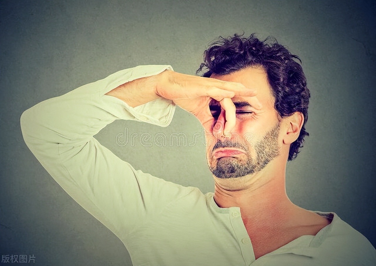女人下身有异味,很臭?医生提醒:如果是这3种气味,一定要上心