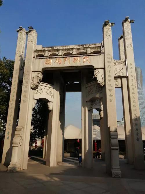 杭州三大怪是哪三怪还是三怪,杭州西湖八怪