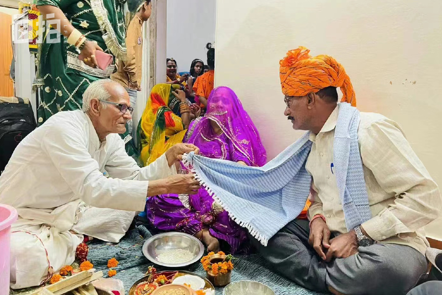 我，印度人，12岁被拉去结婚，16岁打工，靠会中文支撑起全家生活