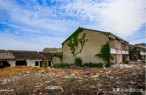 养殖场无土地补偿标准,无证养殖场拆迁给不给补偿