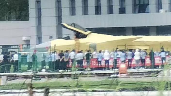 歼20b装涡扇15,歼20b换装涡扇15