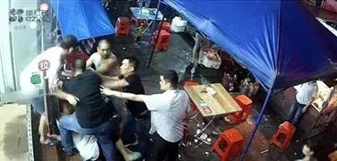 刚刚，我把月入2万元的烧烤店关掉了：表面风光，辛酸自己知道