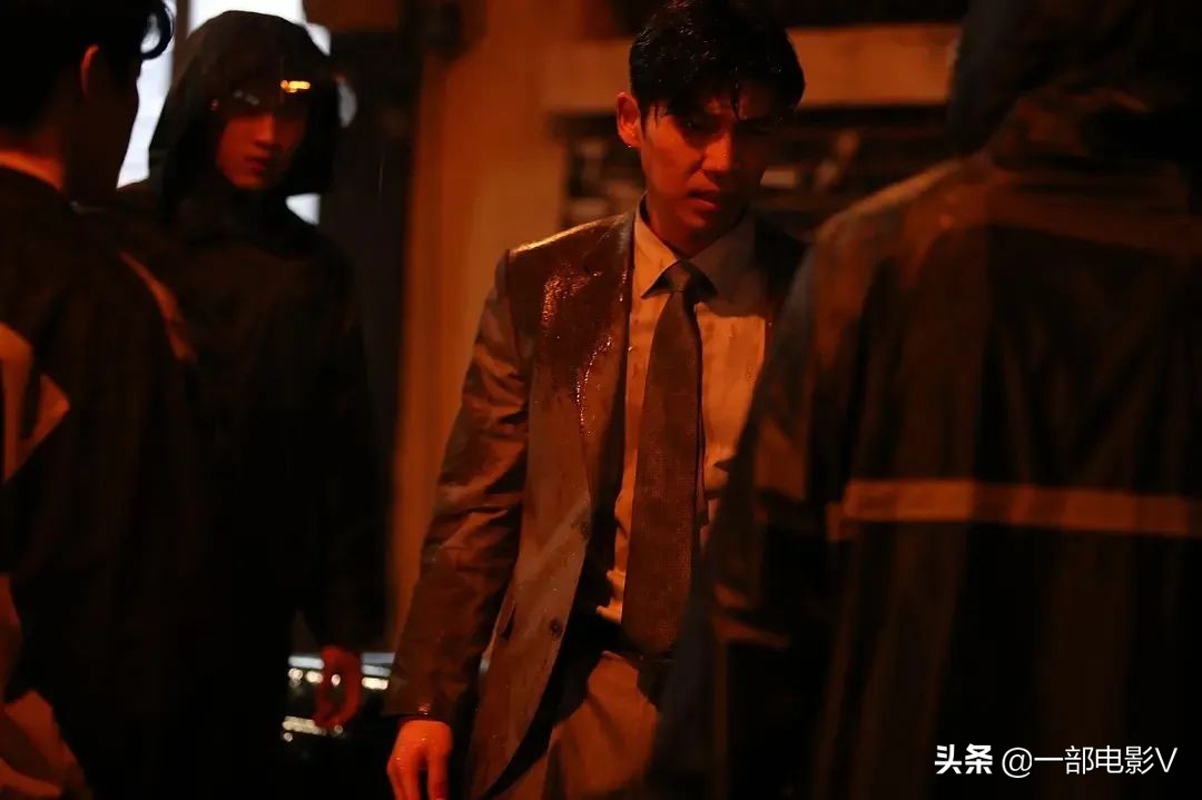 最新韩国黑帮电影生猛劲爆,看得过瘾的韩国黑帮片