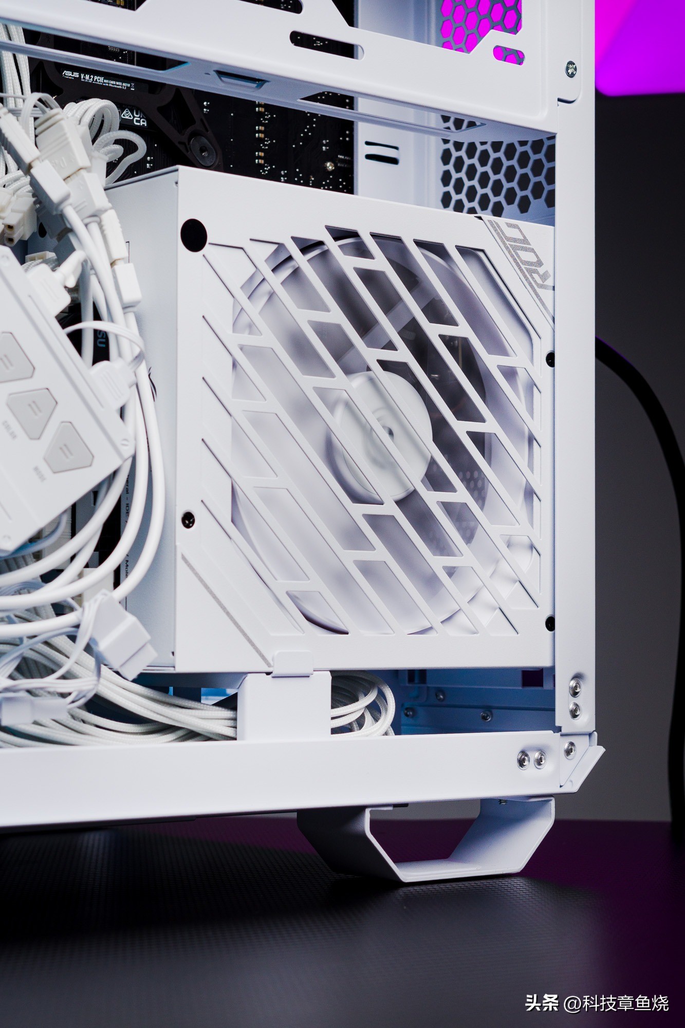 华硕tuf502无界版一样的机箱,华硕tuf502机箱值得买吗