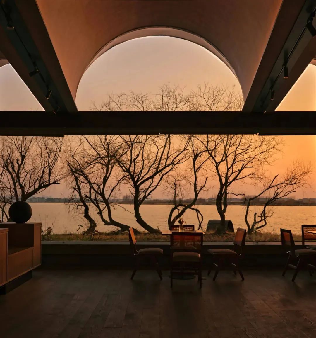 适合夏天避暑的地方民宿,贵阳市包吃住避暑酒店