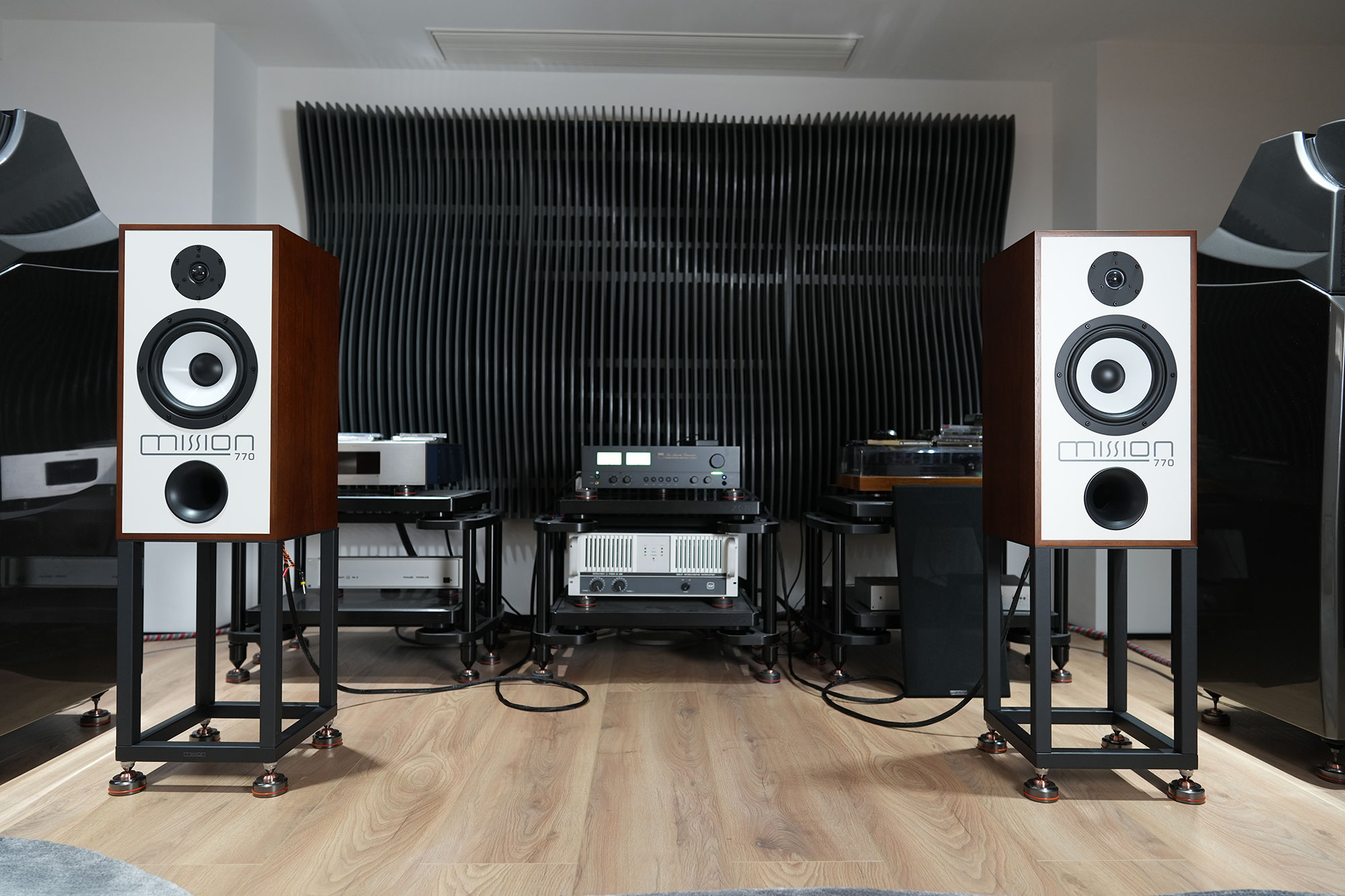 特价15000元到手的性价比*弹炸**!NAD50周年纪念版C3050LE试用!