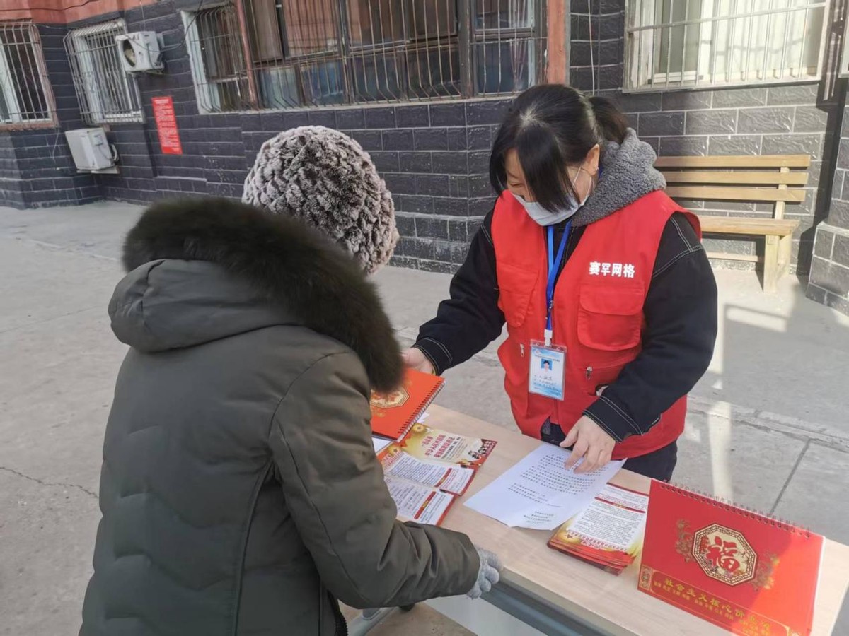 用真情开展服务用真心温暖群众,社区暖心驿站服务群众更贴心