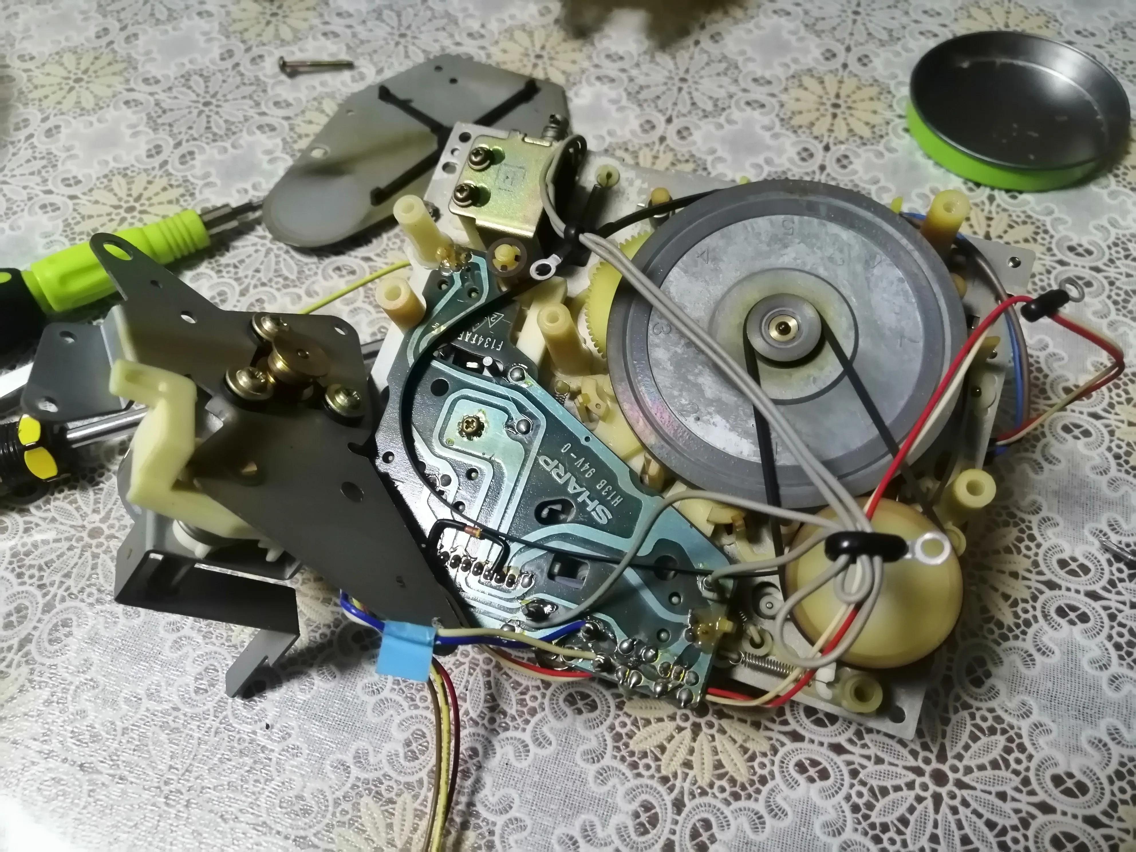 日本本土收录机夏普GF-535维修