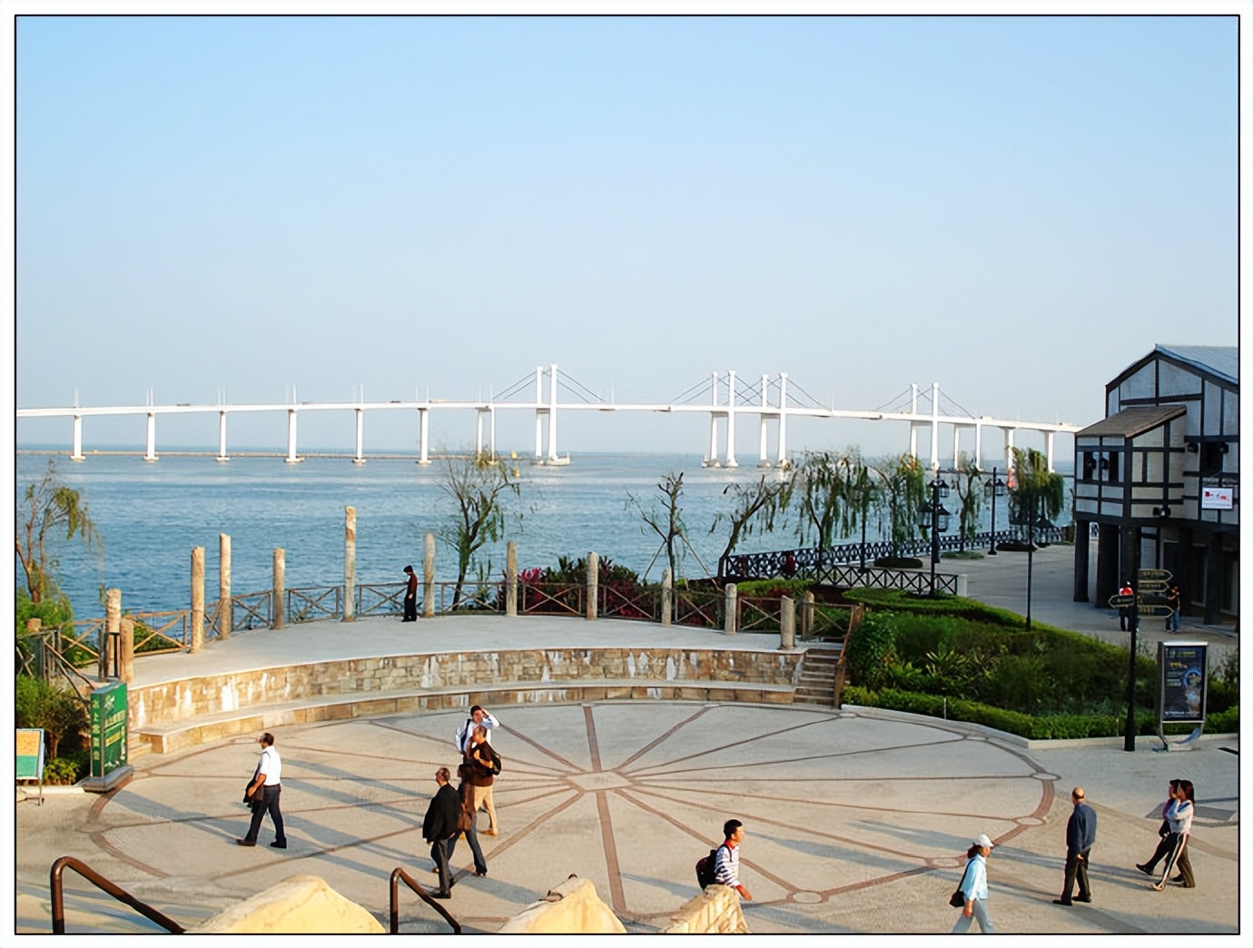 澳门特色景点最有名小吃,澳门的哪些特色景观