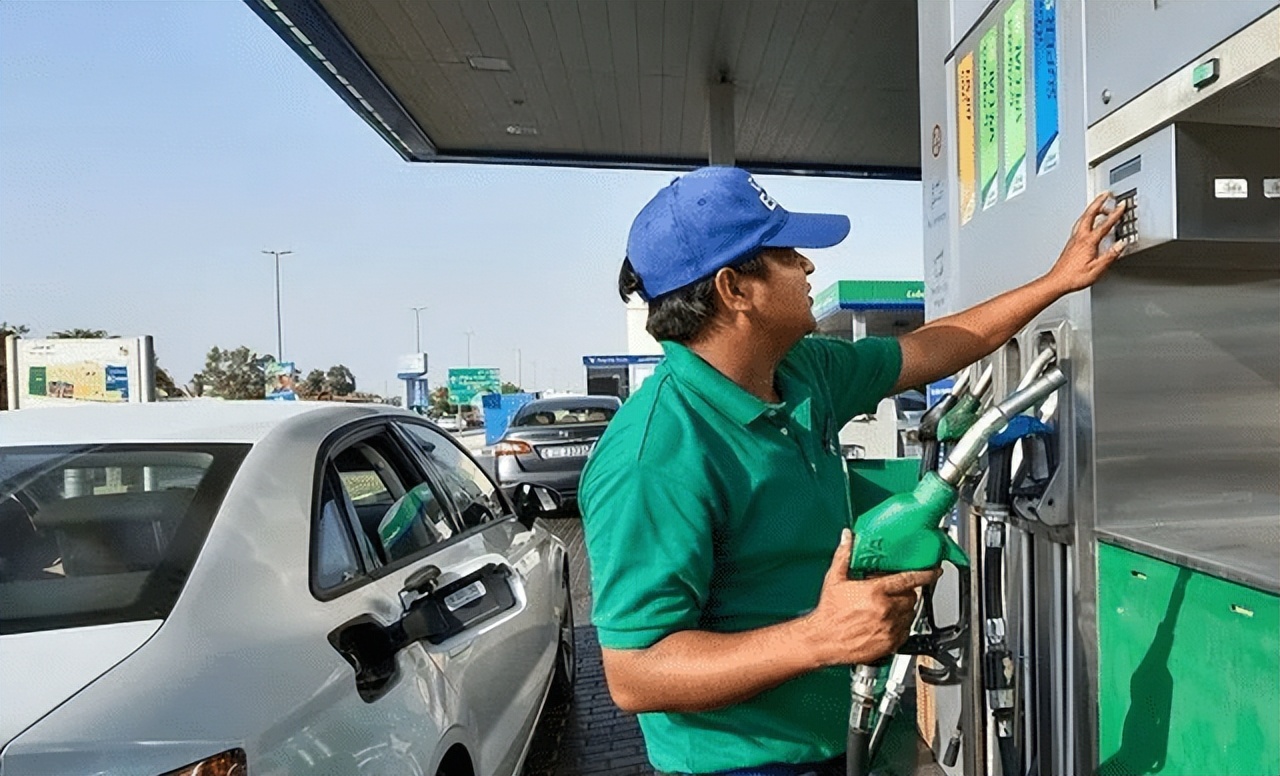 在迪拜有钱人的生活,迪拜日常生活消费高吗