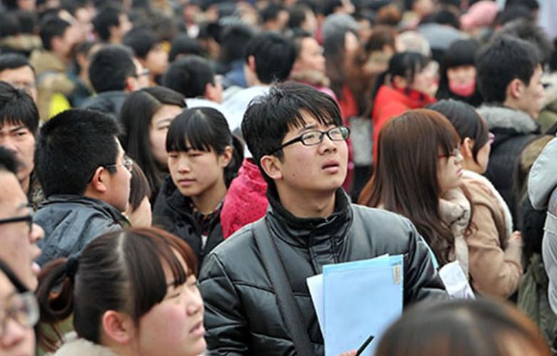 为什么穷人只有创业才能跨越阶层,穷人跨越社会阶层到底有多难