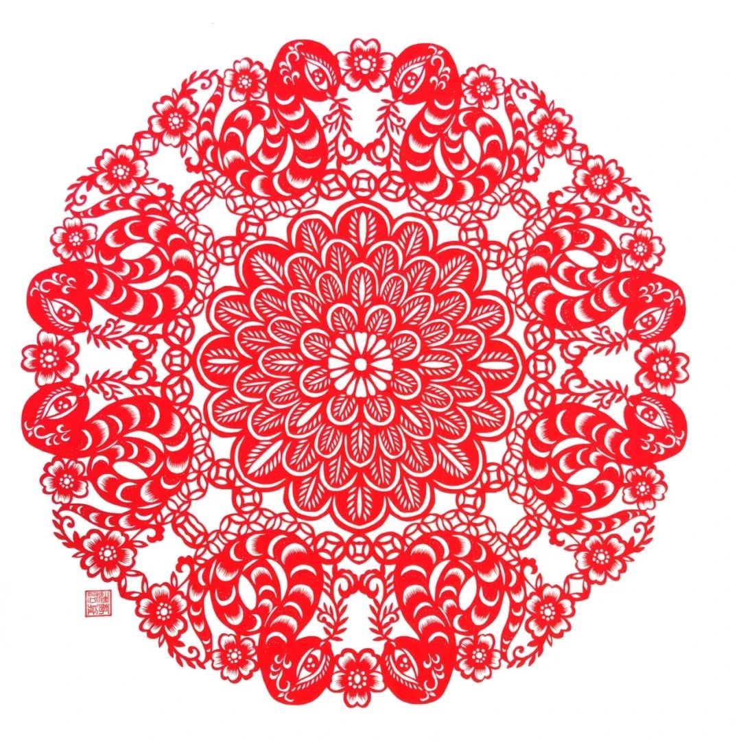 团花剪纸和剪纸团花有什么不一样,团花剪纸是不对称的剪纸吗